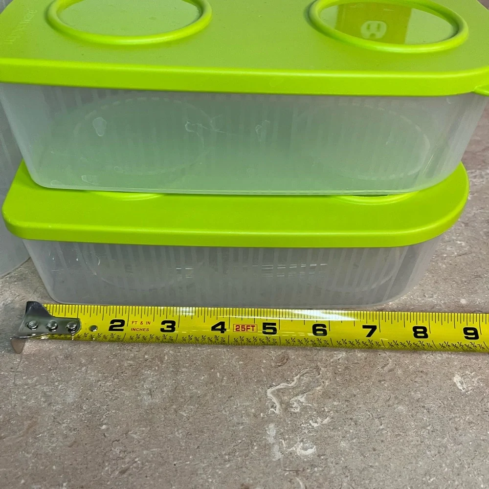 Tupperware Fresh N Cool Containers